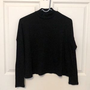 H&M Black Ribbed Mockneck Cropped Sweater - Size S